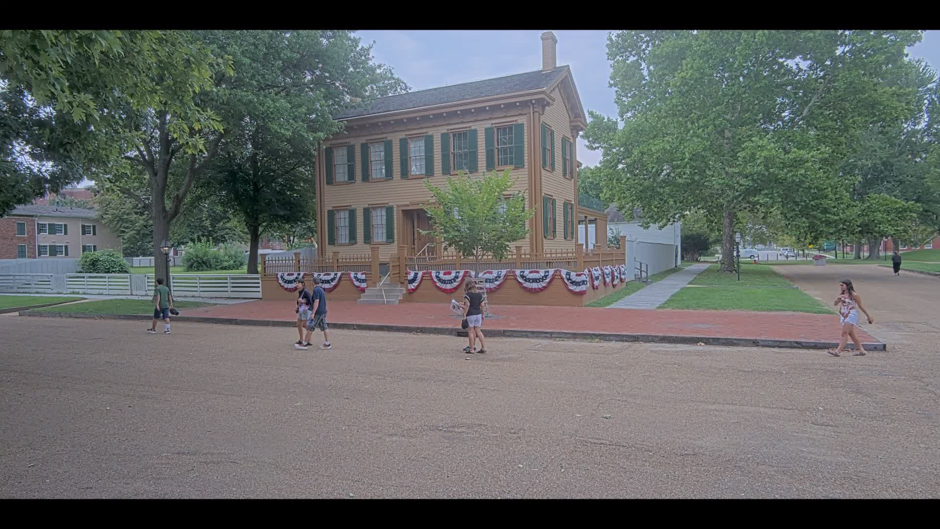 webcam Lincoln Home Exterior H.264